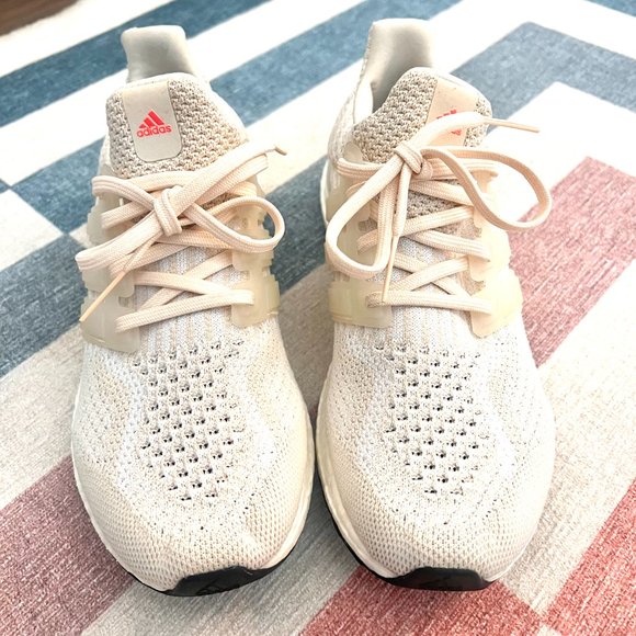 adidas Ultraboost 5.0 DNA Running Shoe Primeknit 7.5 Beige Tan Ecru Tint Glow - Picture 4 of 9